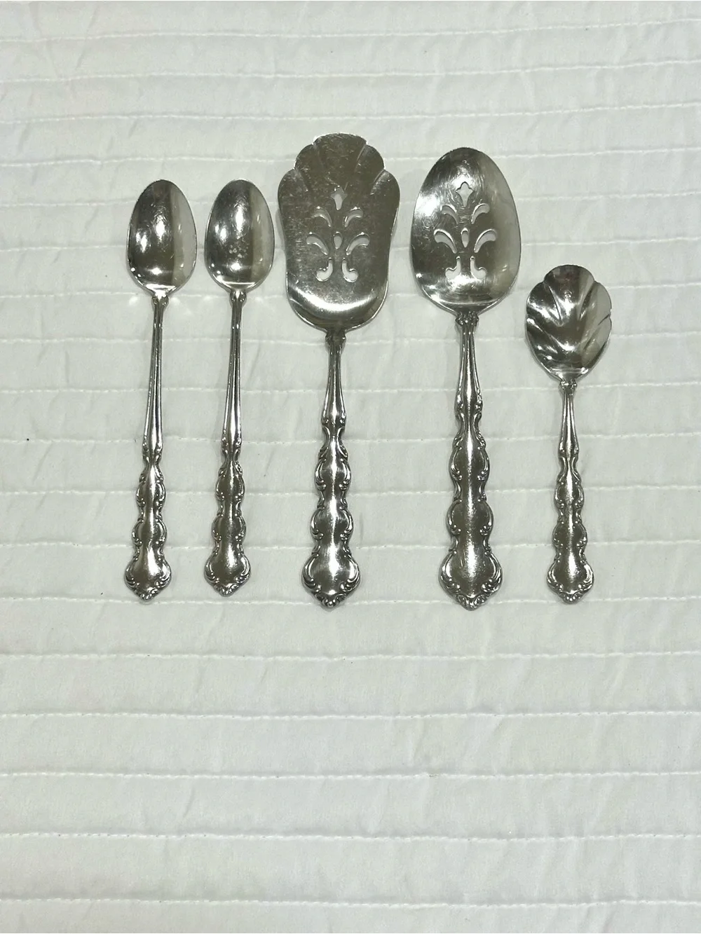 Vintage Oneida Mozart stainless flatware